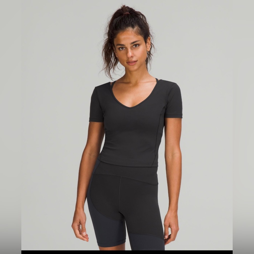 ⭐️lululemon align t- shirt⭐️
